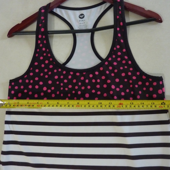 ROXY ACTIVE  WOMENS Tank Top Sz M  Racerback STRETCH STRIPED - Picture 4 of 5